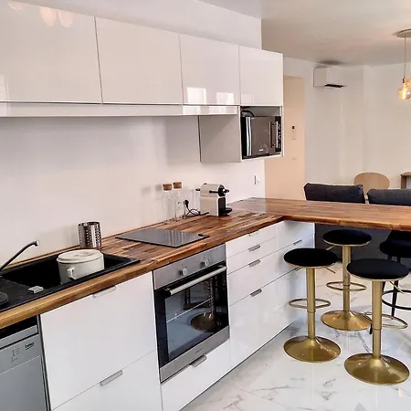 アパート Le Serra ジュアン・レ・パン