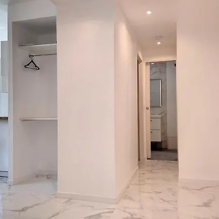 Le Serra جوان ليه باه